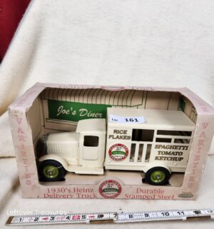 b161- 2002 Gearbox Toys 1930's Heinz Delivery Truck