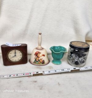 b191- Vintage collectibles