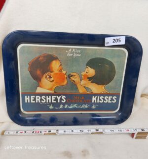 b205- Hersheys A Kiss for You metal tray