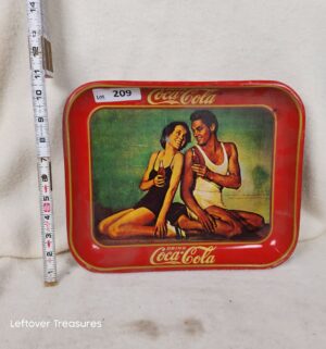 b209- Coca-Cola serving tray featuring Maureen O Sullivan and Johnny Weissmuller
