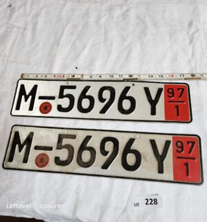 b228- vintage German license plate Set - Image 1