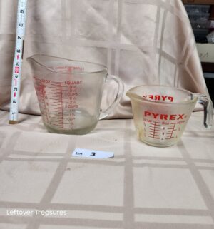 c3- Pryex, Oven Basics glass measuring cups