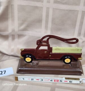 c27- Chestnut Creek Farm truck nutcracker
