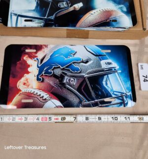c74- Lions. Metal License Plate Cover
