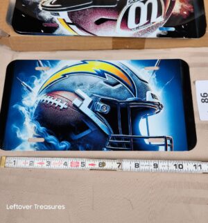 c86- Los Angeles Chargers. Metal License Plate Cover