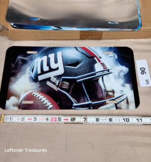 c90- New York Giants. Metal License Plate Cover