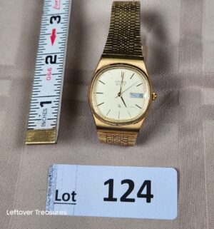 c124- vintage Citizen Quartz watch