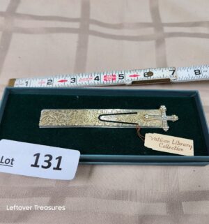 c131- silver-tone and crystal cross bookmark from the Symbols of Faith collection, formerly known as the Vatican Library Collection