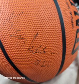 c141- Autographed Spalding NBA Basketball w/ case. NO COA - Image 4