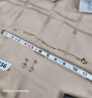 c156- 14k gold Dolphin Earring & Necklace Set. Gold Acid tested - Image 3
