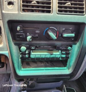 c167- 1998 Toyota Tacoma Xtracab SR5. Manual Transmission. V6, 3.4L 4WD - Image 15