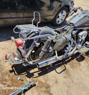 c165- 1994 Harley Davidson Road King Motorcyle & 1995 Bushtee Trailer. Pink Slip Transfer on Both - Image 3