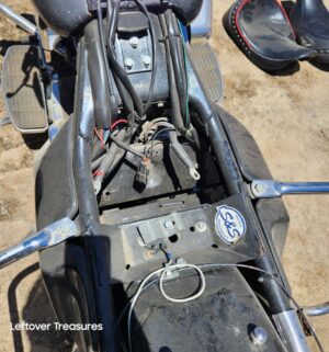 c165- 1994 Harley Davidson Road King Motorcyle & 1995 Bushtee Trailer. Pink Slip Transfer on Both - Image 7