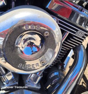 c165- 1994 Harley Davidson Road King Motorcyle & 1995 Bushtee Trailer. Pink Slip Transfer on Both - Image 11