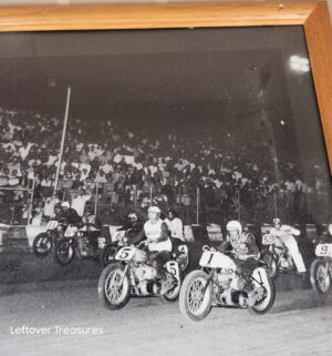 d8- black and white photograph 1960s or 1970s American Motorcycle Association (AMA) flat track race - Image 3