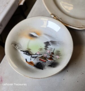 d18- dishes by the Hayasi Kutani collection - Image 3