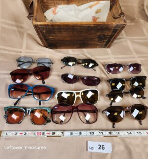d26- collection of Sunglasses
