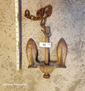 d33- vintage cast iron stockless anchor