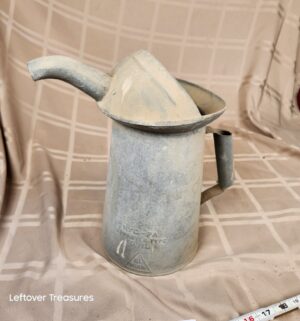 d42- galvanized metal oil dispenser - Image 2