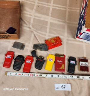 d67- Marlboro, Winston vintage lighters, money clips