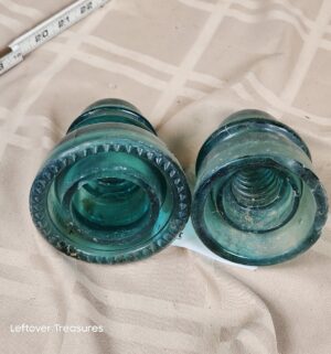 d73- vintage Hemingray No. 40 glass insulators - Image 2
