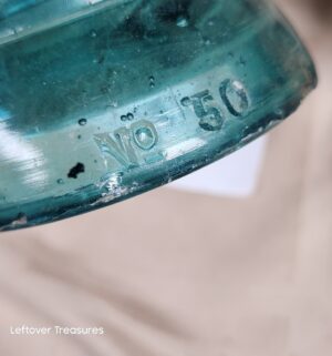 d74- Hemingray insulators - Image 3