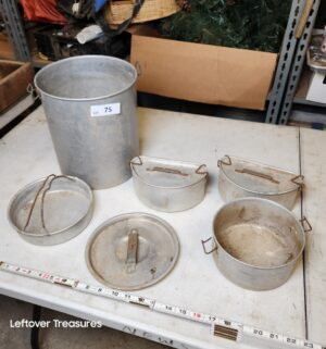 d75- vintage camping ware