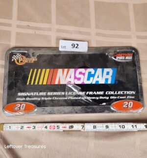 d92- Winners Circle 20 license plate frame