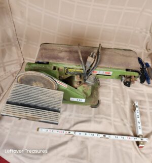d116- Central Machinery 4 x 36 belt and 6 disc sander - Image 2