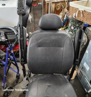 c161- Jazzy Elite E5 Power Chair w/ Charger. Seat Recliners. Fully Tested/works - Image 7