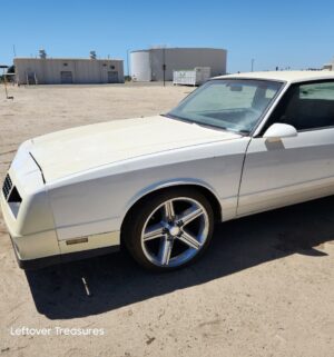 c166- 1986 Chevrolet Monte Carlo Coupe. Bill of sale. Non Running. Sold AS IS WHERE IS - Image 3