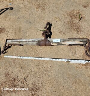 d152- primitive horse or ox yoke