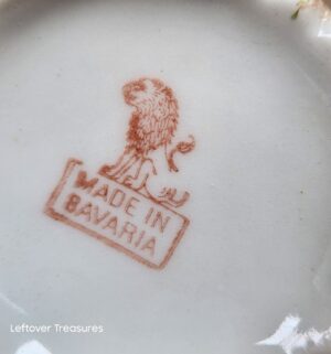 d165- vintage Bavaria hand-painted porcelain sugar bowl - Image 3