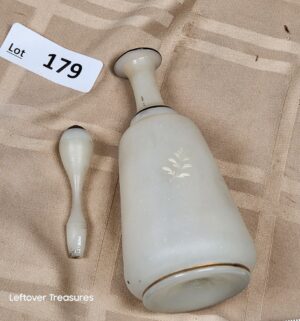 d179- 1800s Victorian Bristol glass perfume bottle - Image 3