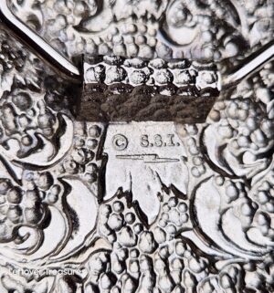 d211- S.S.I. floral Western belt buckle features inset turquoise and red coral stones - Image 3