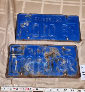 d219- vintage blue/yellow plate set - Image 2