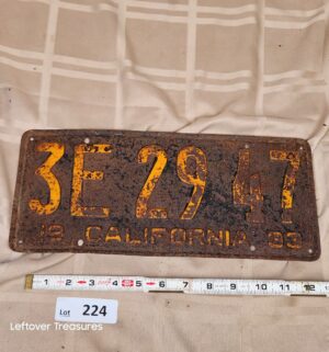 d224- 1933 California plate - Image 1