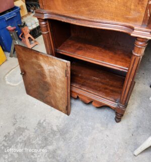 d233- Hastings Tudor Mahogany Edwardian antique cabinet - Image 5