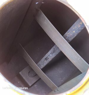 d234- 1930s Shell lubester or oil dispenser pump - Image 4