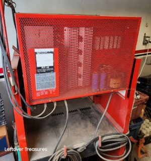 d235- vintage Bear Dyna Vision Engine Analyzer system Model 40-186. Powers on and works - Image 9